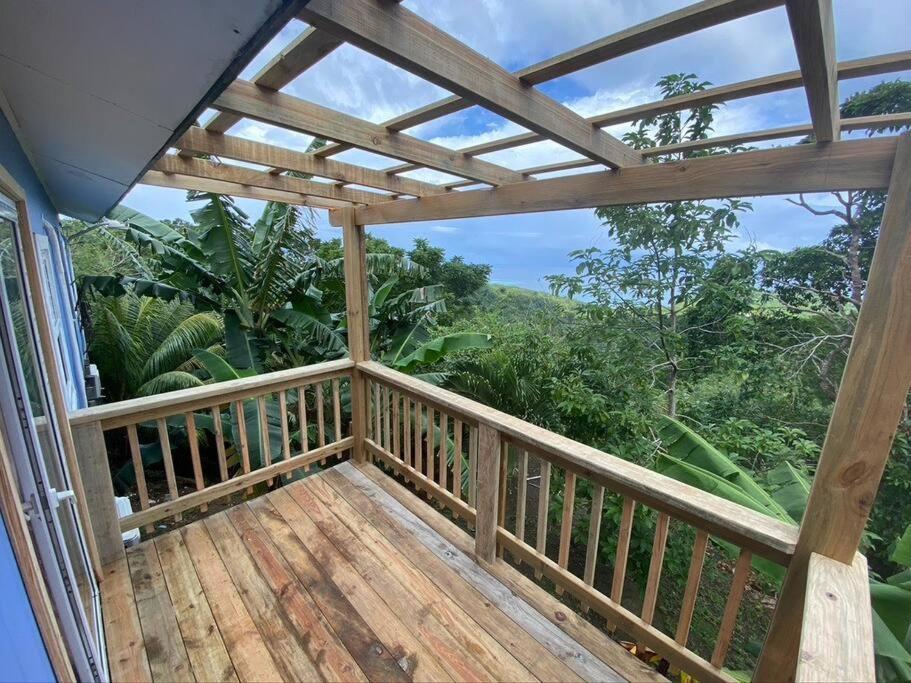Roatan Mr, Crab Apartment Six Huts Bagian luar foto